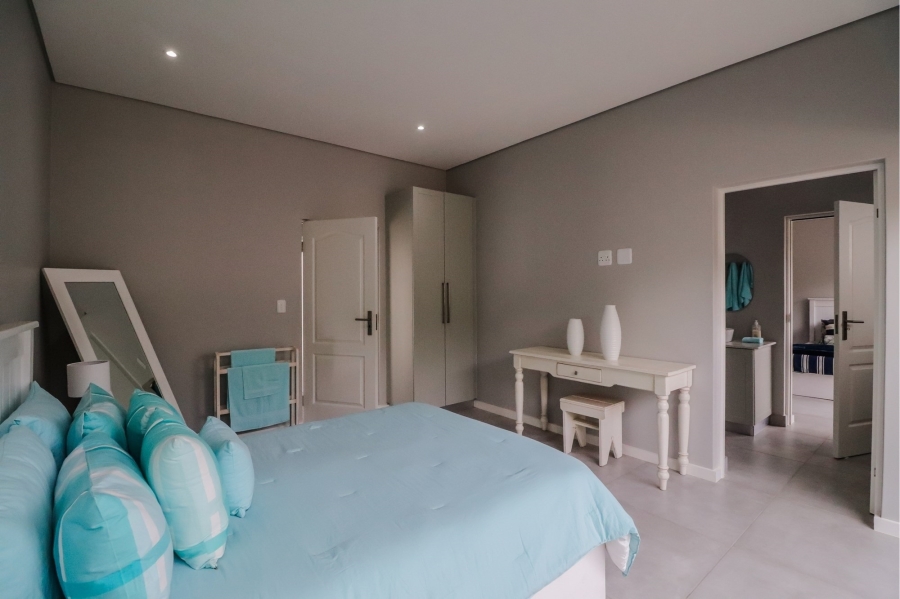 4 Bedroom Property for Sale in Moquini Coastal Estate Western Cape